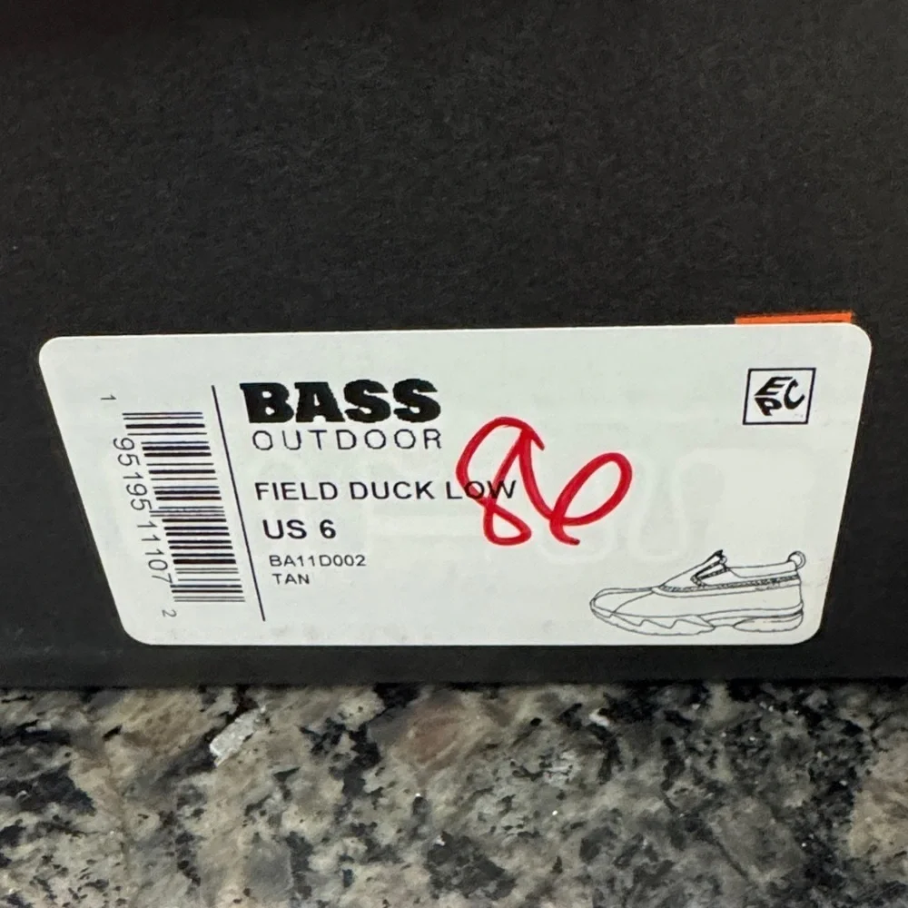Bass Outdoor Brown Waterproof duck Boots NWT 6